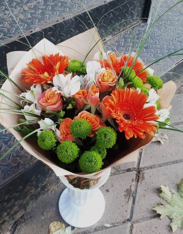 Букет цветов из: Герберы, Хризантемы, Альстромерии и Розы в Советском Республики Крым