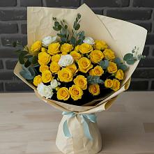 Букет цветов из:  Розы в Советском Республики Крым