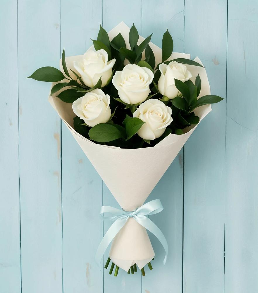 Букет цветов из: Розы в Советском Республики Крым