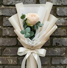 Букет цветов из:  Розы в Советском Республики Крым