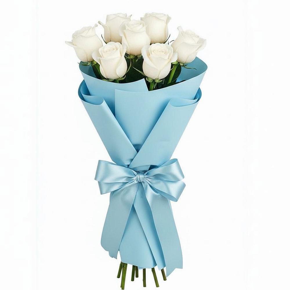 Букет 7 белых роз Проуд в Советском Республики Крым