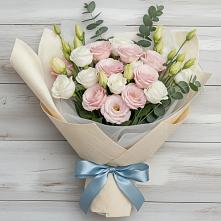 Букет цветов из:  Лизиантусы в Советском Республики Крым