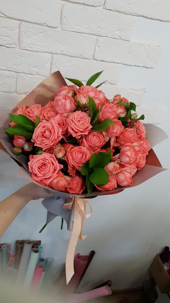 Букет цветов из: Розы в Советском Республики Крым