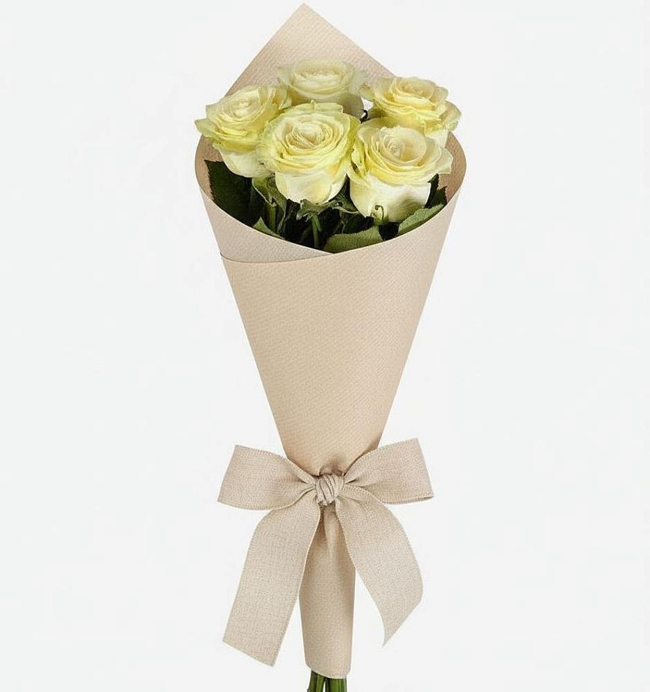 Букет цветов из: Розы в Советском Республики Крым