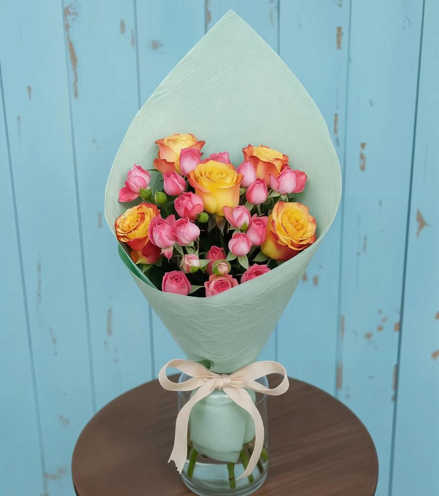 Букет цветов из: Розы в Советском Республики Крым