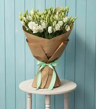 Букет цветов из:  Лизиантусы в Советском Республики Крым