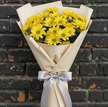 Букет цветов из:  Хризантемы в Советском Республики Крым