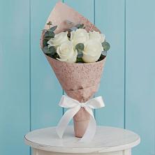 Букет цветов из:  Розы в Советском Республики Крым