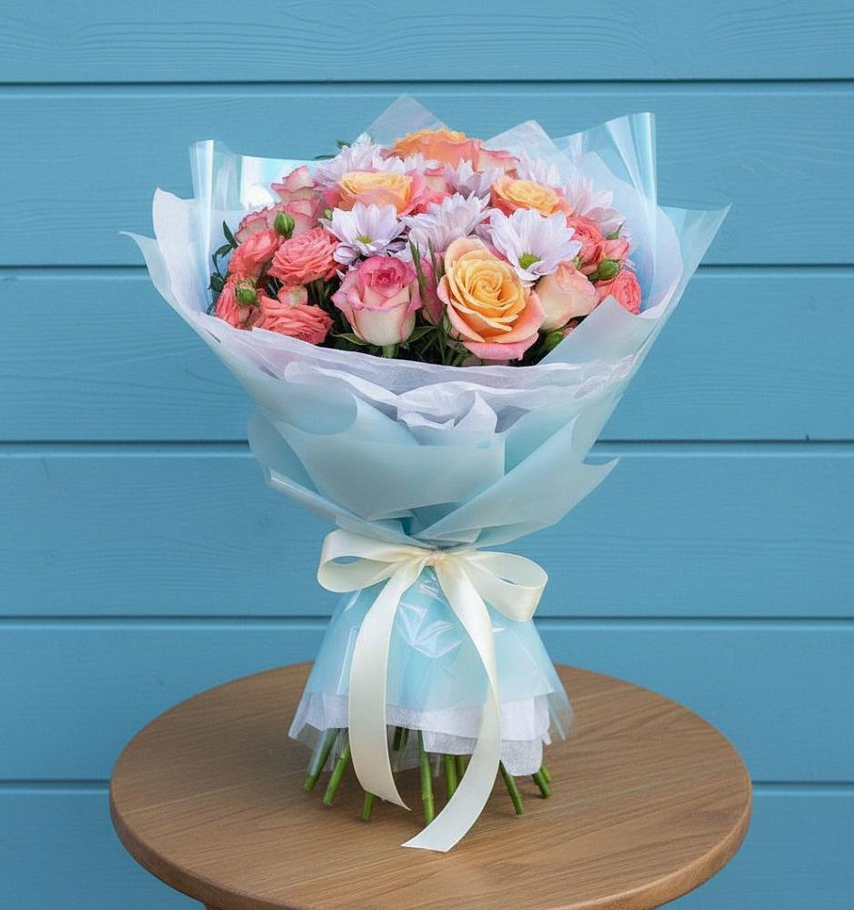 Букет цветов из: Хризантемы и Розы в Советском Республики Крым