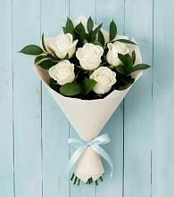 Букет цветов из:  Розы в Советском Республики Крым