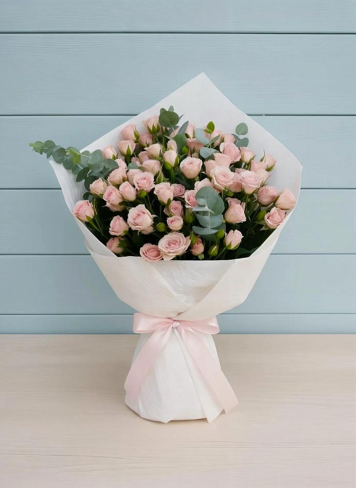 Букет цветов из: Розы в Советском Республики Крым