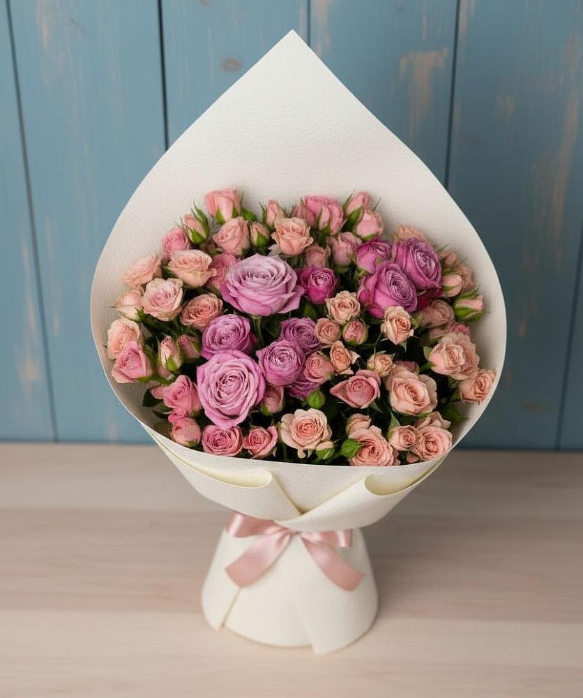 Букет цветов из: Розы в Советском Республики Крым