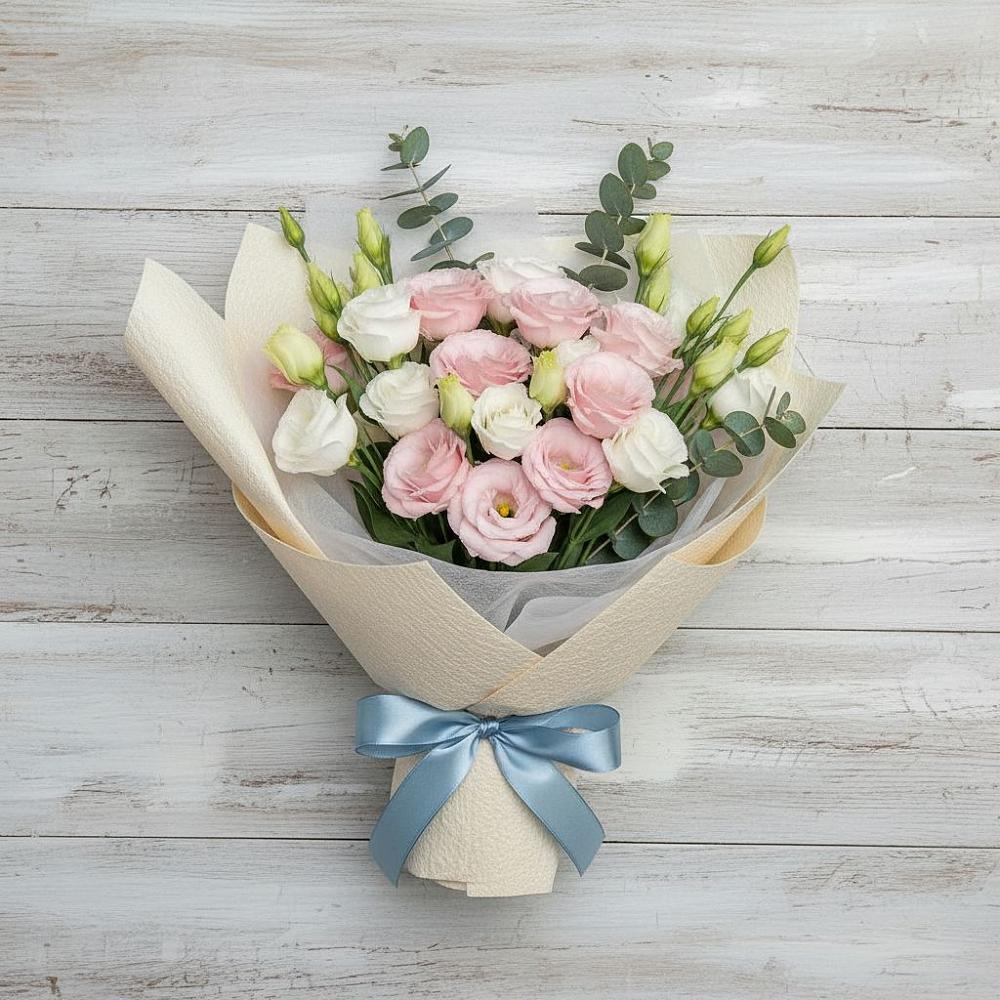 Букет цветов из: Лизиантусы в Советском Республики Крым